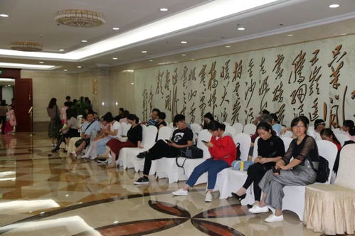 視聽(tīng)盛宴 瓊花杯——安徽省皖北古箏藝術(shù)展演在海螺國(guó)際會(huì)議中心盛大舉行